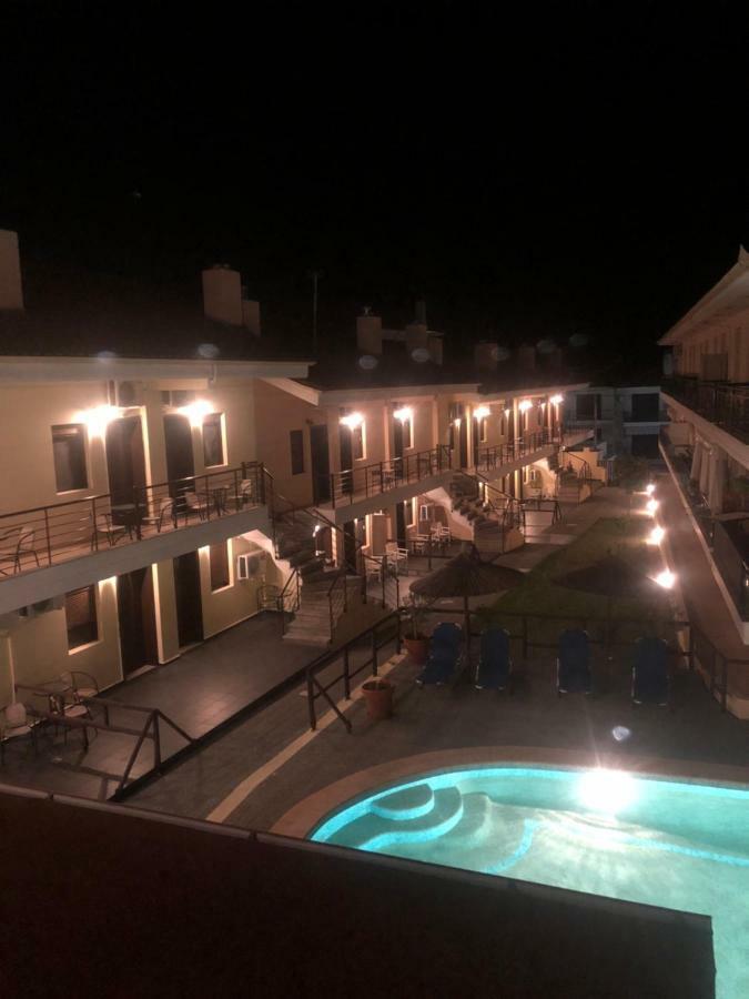Sunset Inn Kriopigi Dış mekan fotoğraf